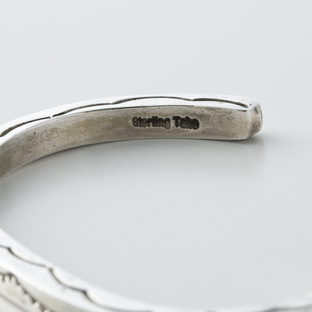 【50％OFFクーポン配布中！】インディアン ジュエリー INDIAN JEWELRY バングル スクエアスタンプ NAVAJO-026【FITHOUSE ONLINE SHOP】