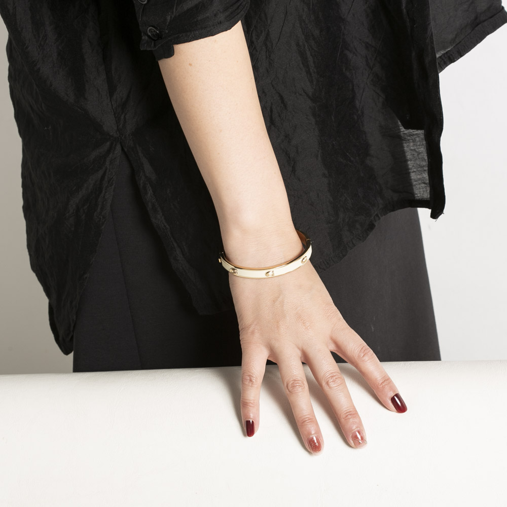 コーチ COACH バングル PEGGED C ENAMEL HINGE BANGLE BR 37422719 GLD100【FITHOUSE ONLINE SHOP】