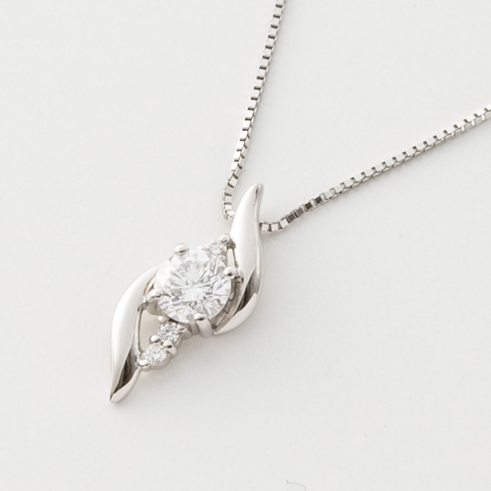 ジュエリー JEWELRY PT900 Ｄカラー 0.2UP ネックレス TR00702BK/PT【FITHOUSE ONLINE SHOP】