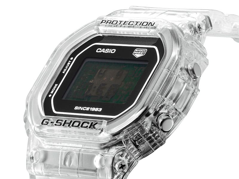 エッセンシャルズ] G-SHOCK 40周年モデル Remix DW-5040RX-7JR