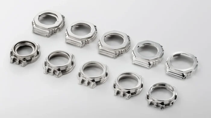 gm-b2100-bezel-case.jpeg